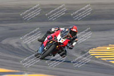 media/May-26-2024-TrackXperience (Sun) [[9b53715927]]/2-Level 3/Session 2 (Bowl Exit)/